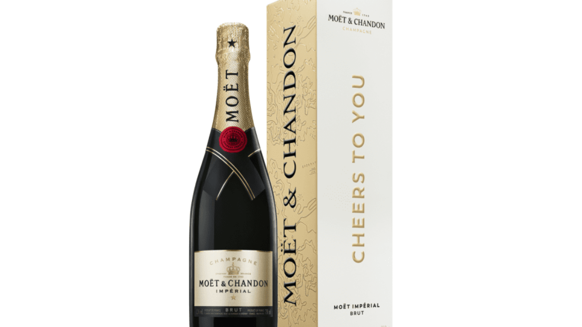 Buy Moët & Chandon Champagne Online @ Lowest Price in Australia - Dan  Murphy's